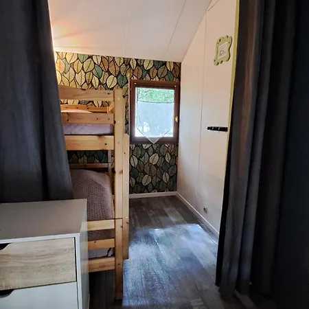 Les Petits Chassezac Holiday home *