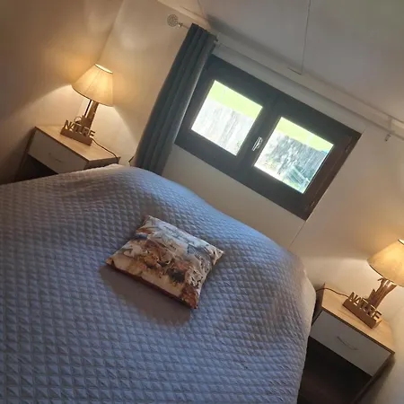Les Petits Chassezac Ferienhaus *